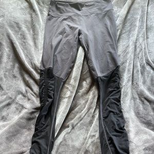 Fabletics two toned leggings